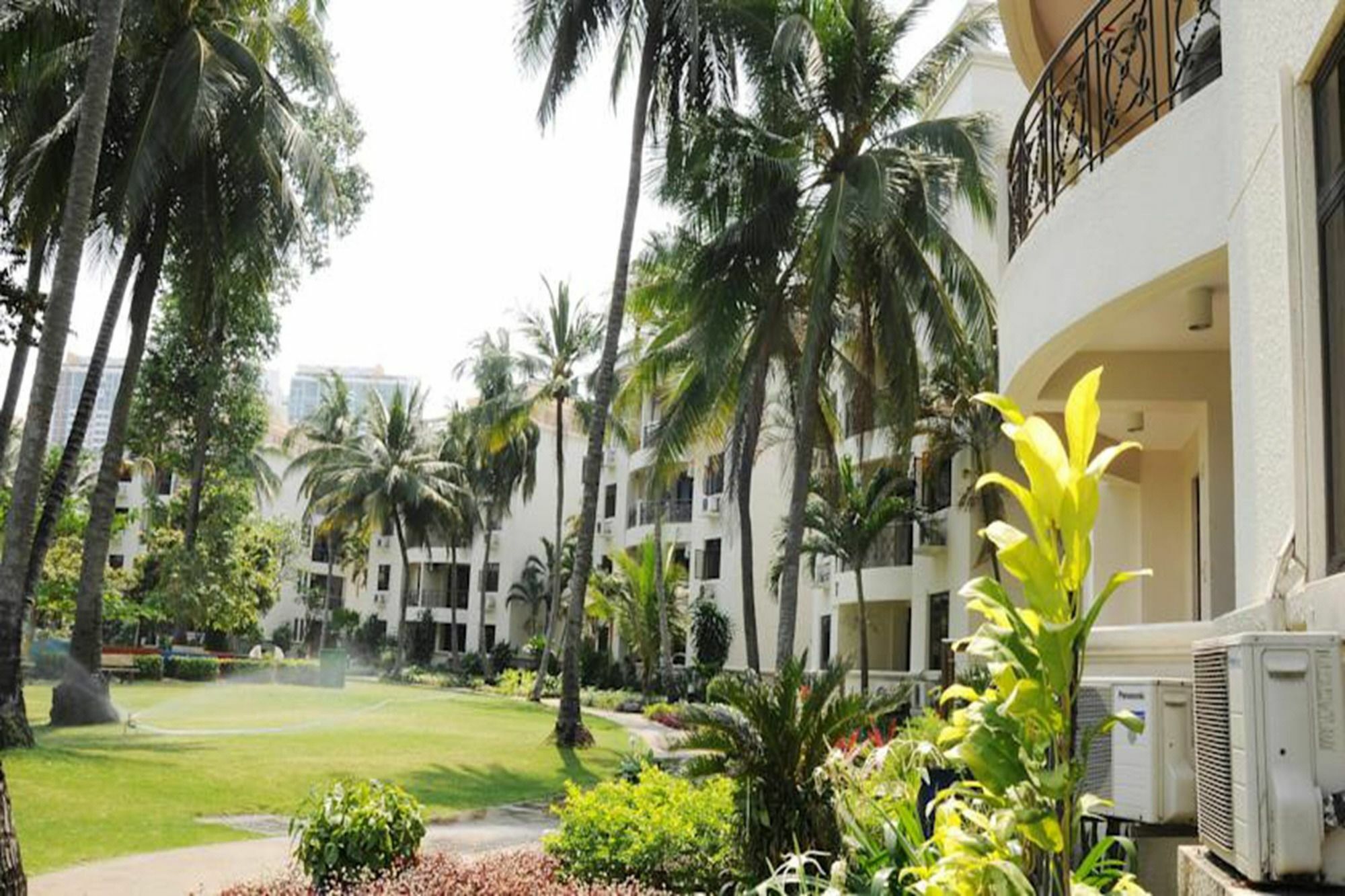 Riverside Serviced Apartments Хошимін Екстер'єр фото